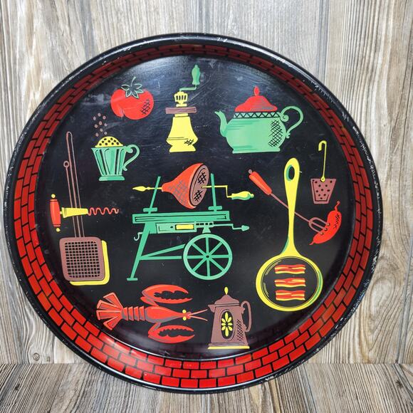 MCM Round Metal Serving Tray, BBQ's Cocktails - Picture 2 of 4